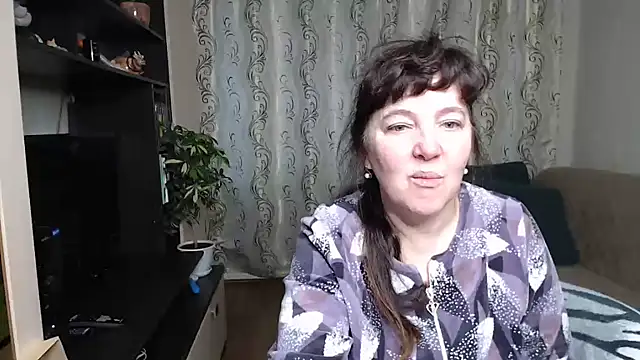 Snapshot of Illusionq chatting on October 3, 2025, 4:58 am Illusionq online show from October 3, 2025, 4:58 am