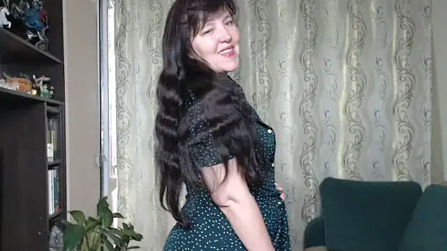 Snapshot of Illusionq chatting on July 9, 2026, 9:54 am Illusionq online show from July 9, 2026, 9:54 am