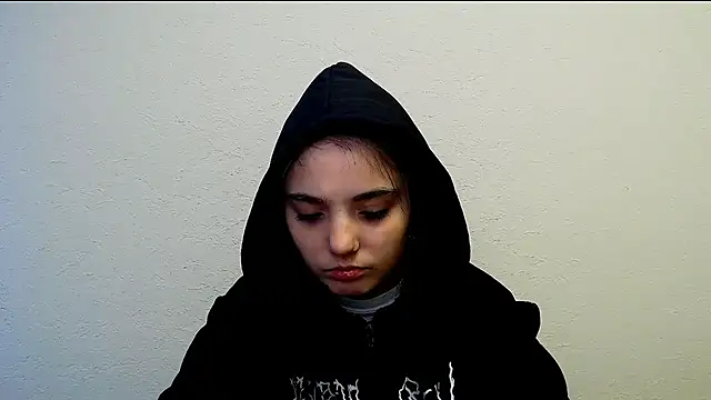 Sun Shine   online show from November 3, 2025, 8:40 am