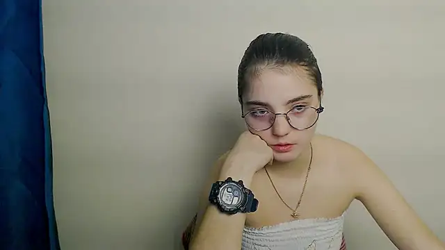 Sun Shine   online show from March 23, 2026, 10:09 pm