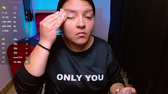 Snapshot of Sahamara_07 chatting on February 13, 2026, 2:39 pm Sahamara 07 online show from February 13, 2026, 2:39 pm