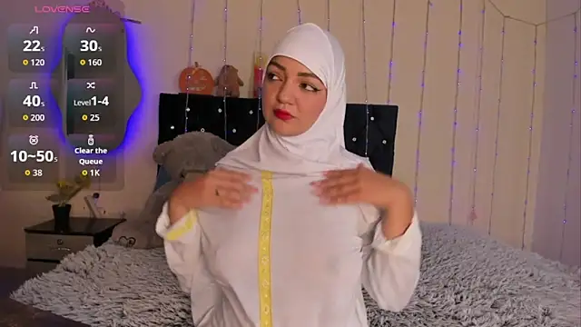 Snapshot of Dana-Alabi chatting on November 20, 2025, 12:39 pm Dana-Alabi online show from November 20, 2025, 12:39 pm