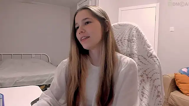 Snapshot of ValerieBubbles chatting on November 17, 2025, 9:08 pm ValerieBubbles online show from November 17, 2025, 9:08 pm