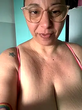 LupeLok online show from November 28, 2025, 1:00 pm