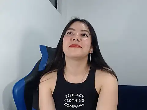 EloiseJun online show from February 8, 2026, 3:15 am