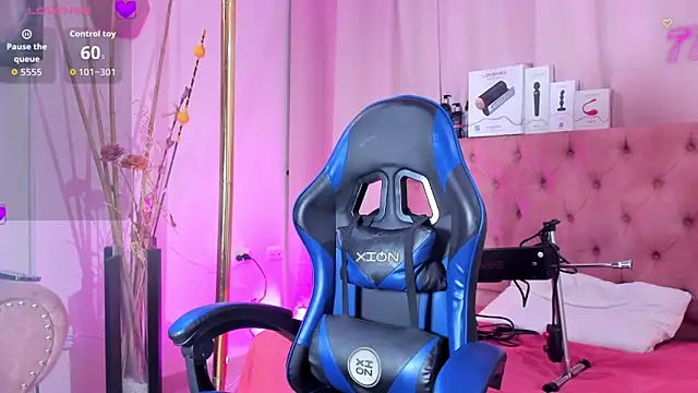  taylor black online show from April 2, 2026, 8:48 pm