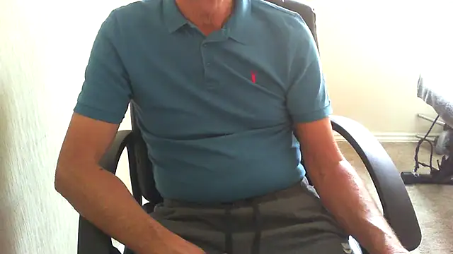 Snapshot of rogpb chatting on June 15, 2026, 10:04 am rogpb online show from June 15, 2026, 10:04 am