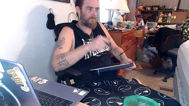 Snapshot of thejuicybacon chatting on September 15, 2025, 7:14 pm thejuicybacon online show from September 15, 2025, 7:14 pm