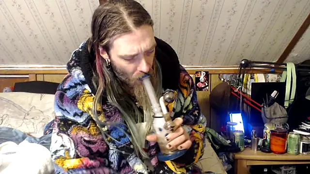 thejuicybacon online show from May 6, 2026, 10:52 am