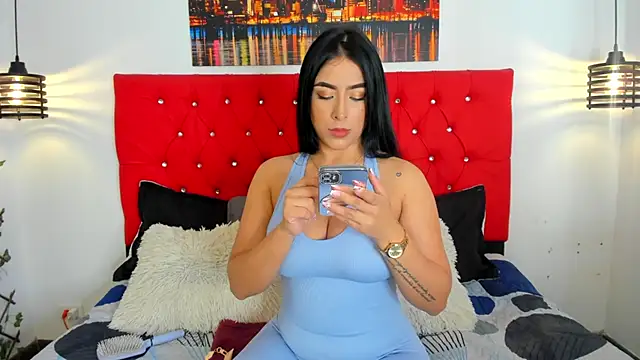 Sofy muller  online show from November 25, 2025, 5:08 am