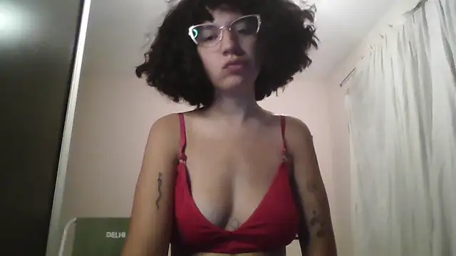 loliporomero online show from February 27, 2026, 2:01 am