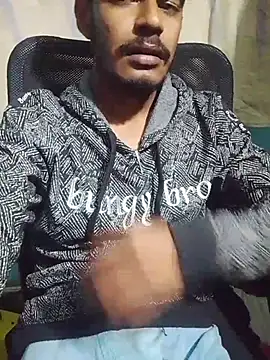 Najmulhaqe66 online show from November 28, 2025, 5:24 pm