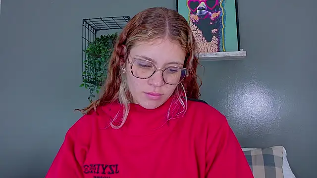 BelaMiller  online show from October 29, 2025, 11:42 am