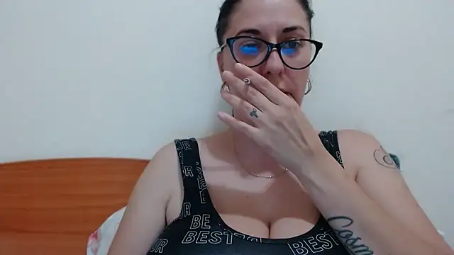 jollene online show from July 23, 2026, 12:46 pm