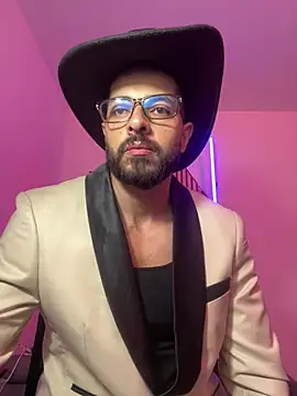 magnumchris online show from March 27, 2026, 11:11 am