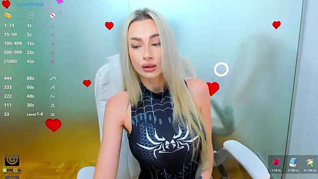 Snapshot of aileen_williams chatting on November 10, 2025, 8:52 am aileen williams online show from November 10, 2025, 8:52 am