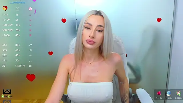 Snapshot of aileen_williams chatting on October 17, 2025, 8:28 am aileen williams online show from October 17, 2025, 8:28 am