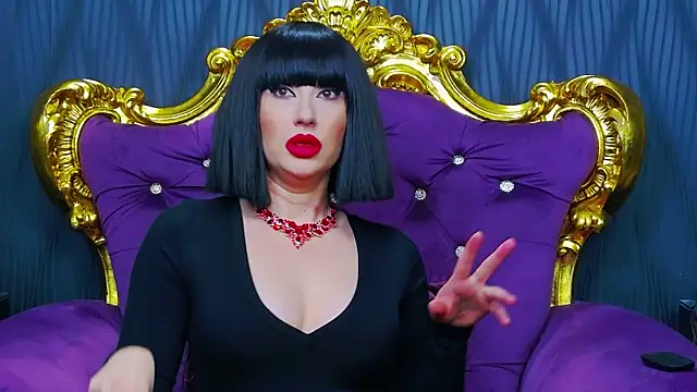 Snapshot of LaraMaeve chatting on January 7, 2026, 6:07 am LaraMaeve online show from January 7, 2026, 6:07 am