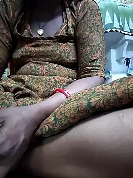 aunty sumy online show from April 19, 2026, 1:56 pm