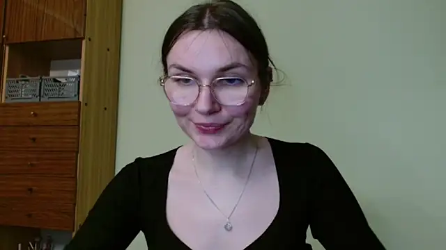 Snapshot of LooveELLYx chatting on February 26, 2025, 8:58 pm LooveELLYx online show from February 26, 2025, 8:58 pm