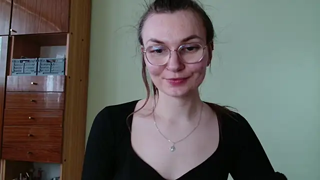 Snapshot of LooveELLYx chatting on February 27, 2025, 2:54 pm LooveELLYx online show from February 27, 2025, 2:54 pm