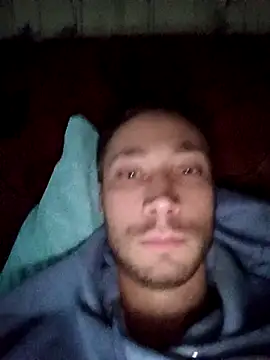 CuteBoy228 online show from December 19, 2025, 1:35 pm