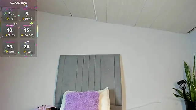 Snapshot of Sophia_Ebony chatting on November 4, 2025, 12:42 pm Sophia Ebony online show from November 4, 2025, 12:42 pm