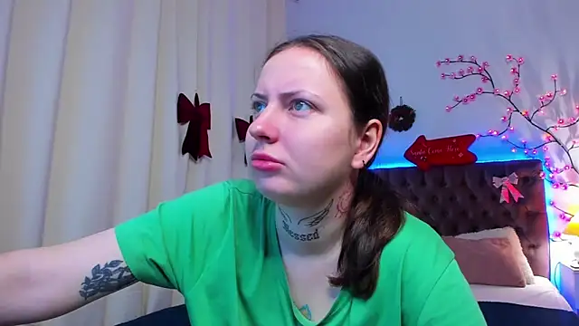 LilaVame online show from December 19, 2025, 8:33 pm