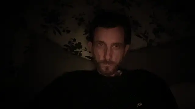 Big8inchUncutCock online show from April 4, 2026, 10:27 pm