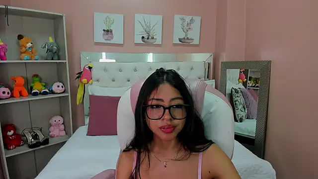 Snapshot of Sky_winter chatting on February 13, 2026, 2:17 pm Sky winter online show from February 13, 2026, 2:17 pm