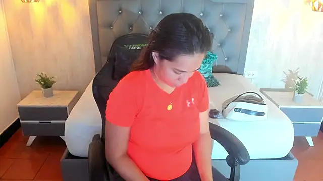 Snapshot of lissa_jhonsoon chatting on February 20, 2026, 12:07 am lissa jhonsoon online show from February 20, 2026, 12:07 am