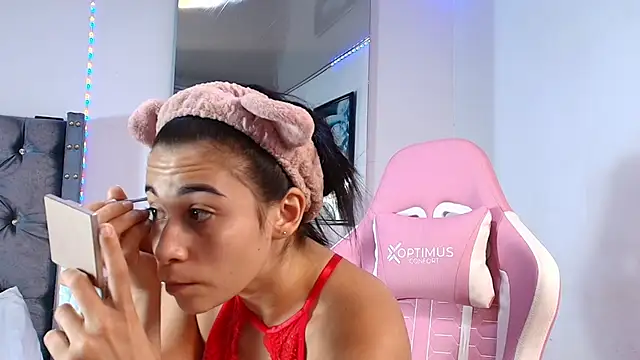 Snapshot of GraceWallace_ chatting on January 17, 2026, 11:30 pm GraceWallace online show from January 17, 2026, 11:30 pm