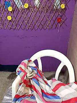 Snapshot of karinnahotdirty chatting on September 26, 2025, 12:17 am karinnahotdirty online show from September 26, 2025, 12:17 am