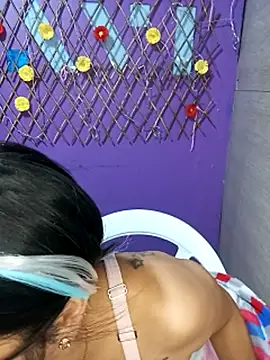 Snapshot of karinnahotdirty chatting on September 27, 2025, 11:44 pm karinnahotdirty online show from September 27, 2025, 11:44 pm