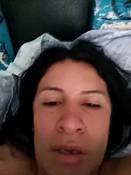 Snapshot of karinnahotdirty chatting on December 18, 2025, 2:21 pm karinnahotdirty online show from December 18, 2025, 2:21 pm