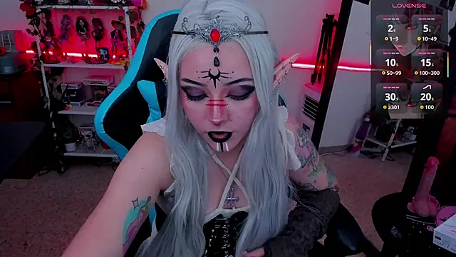 Makii 33 online show from November 19, 2025, 12:54 am