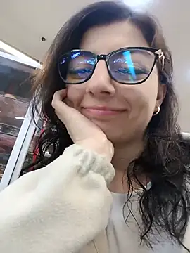 Snapshot of anntonella_watson chatting on May 15, 2026, 11:30 am anntonella watson online show from May 15, 2026, 11:30 am