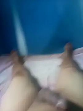 Snapshot of cora08 chatting on November 11, 2025, 9:20 pm cora08 online show from November 11, 2025, 9:20 pm