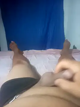 Snapshot of cora08 chatting on November 24, 2025, 7:14 pm cora08 online show from November 24, 2025, 7:14 pm