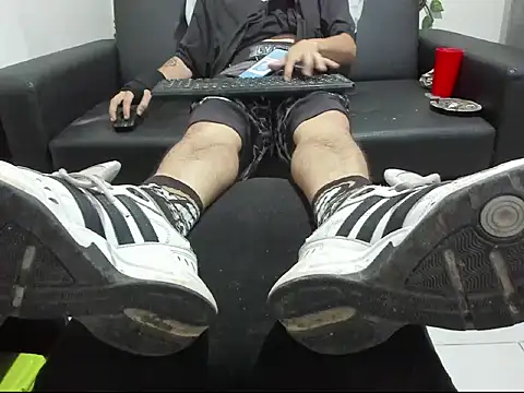 Latins Boss online show from February 17, 2026, 11:13 pm