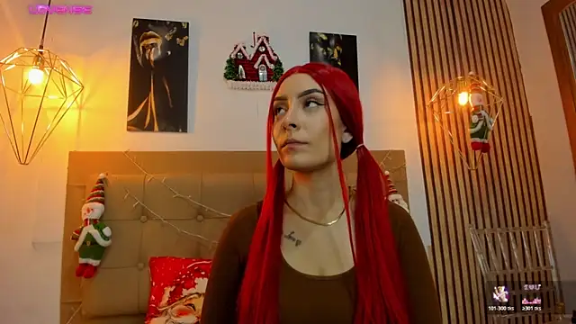 alesziarose online show from December 1, 2025, 7:15 pm