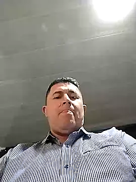 BigCristh79 online show from April 20, 2026, 4:08 pm