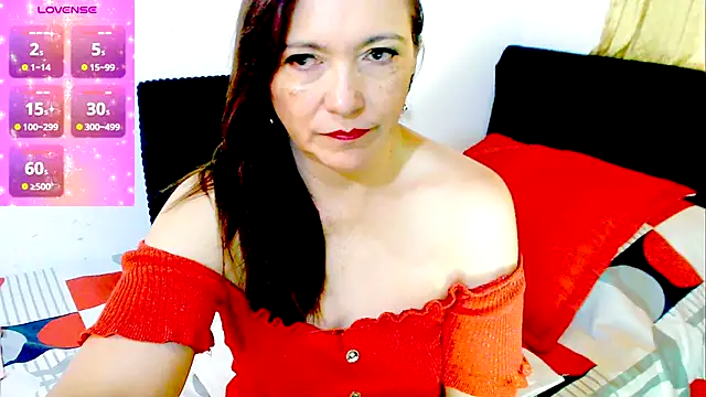 Snapshot of Kendraline1 chatting on November 25, 2025, 6:52 pm Kendraline1 online show from November 25, 2025, 6:52 pm