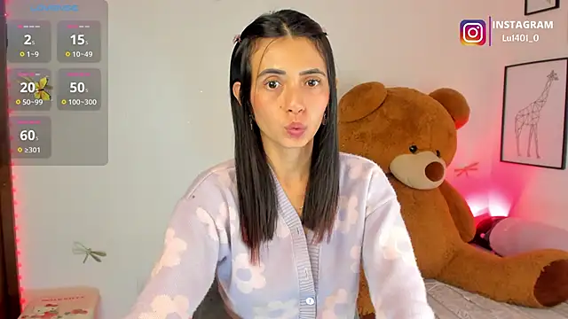 Snapshot of princessluna_19 chatting on December 4, 2025, 10:20 pm princessluna 19 online show from December 4, 2025, 10:20 pm