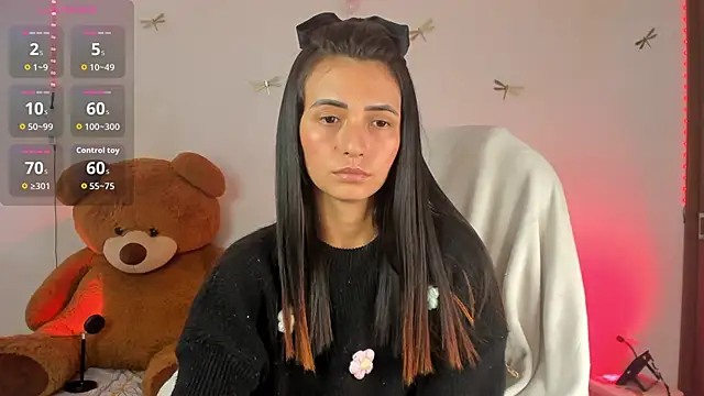 Snapshot of princessluna_19 chatting on October 18, 2025, 9:06 pm princessluna 19 online show from October 18, 2025, 9:06 pm