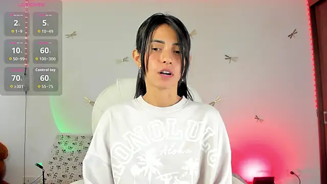 Snapshot of princessluna_19 chatting on October 11, 2025, 8:54 pm princessluna 19 online show from October 11, 2025, 8:54 pm