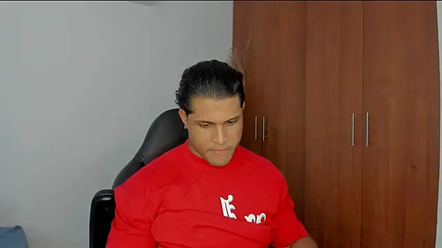 Evansdark1 online show from April 22, 2026, 10:16 pm