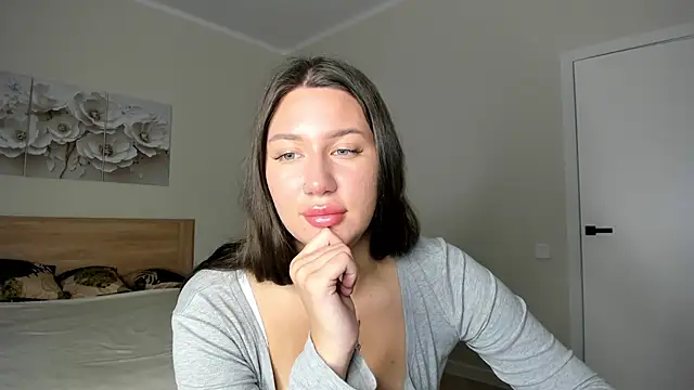 synop sis online show from September 12, 2025, 10:15 am