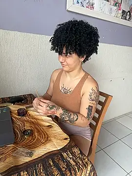 Snapshot of CamillyBlum chatting on November 9, 2025, 5:39 pm CamillyBlum online show from November 9, 2025, 5:39 pm