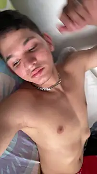 Snapshot of RobinLenoxx chatting on July 10, 2026, 7:14 pm RobinLenoxx online show from July 10, 2026, 7:14 pm